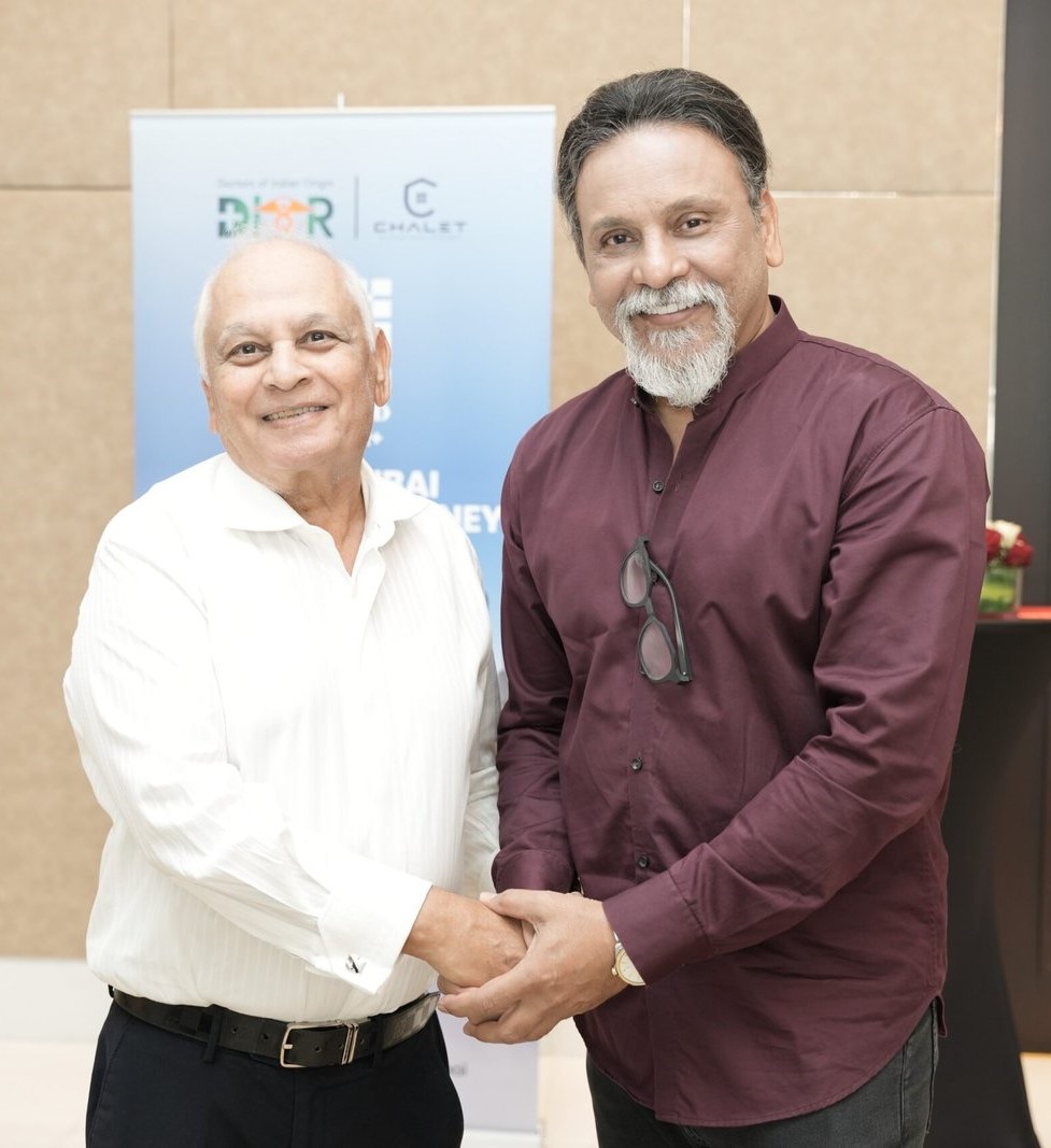 Dr Sanjay Parashar cosmetic surgery credentials and medical degrees