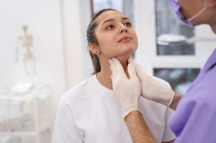 Neck lift surgery at Cocoona Clinic